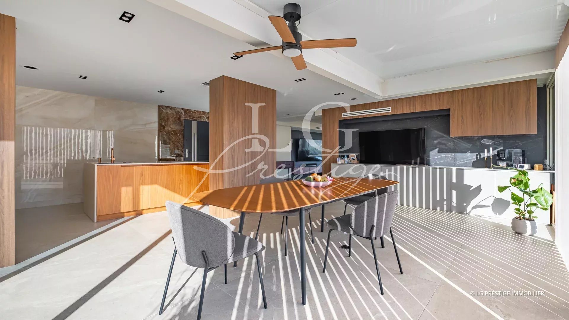 Appartement à vendre, 177m², Mandelieu-la-Napoule