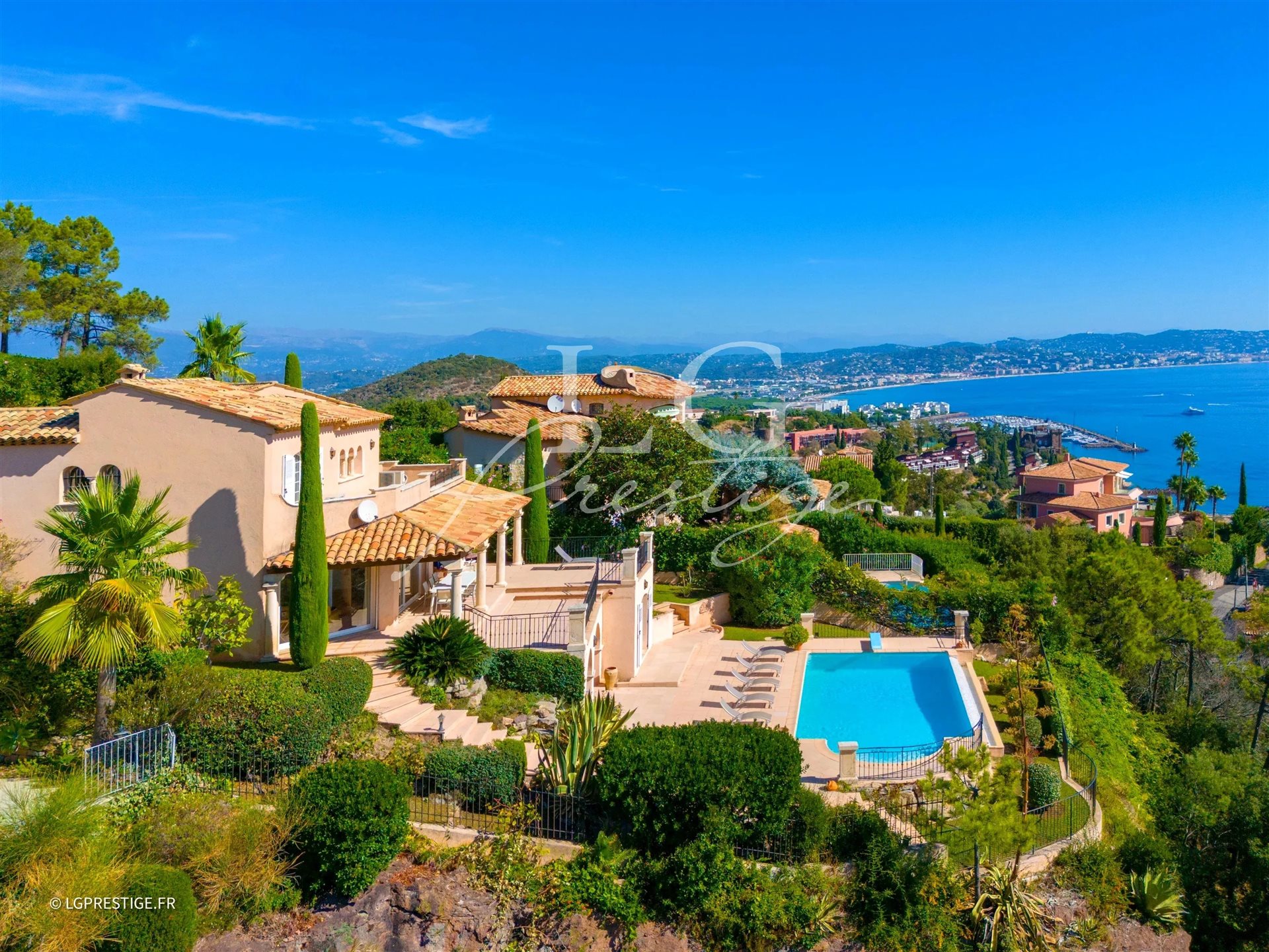 Maison à vendre, 200m², Théoule-sur-Mer