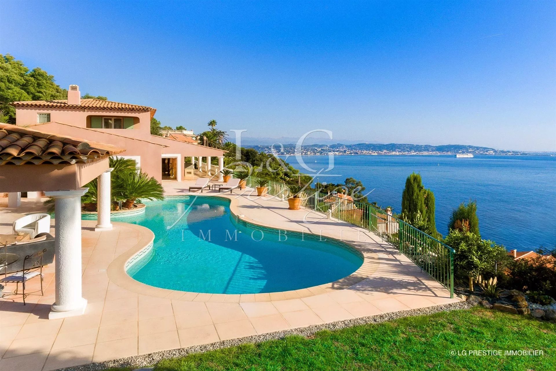 Maison à vendre, 373m², Théoule-sur-Mer
