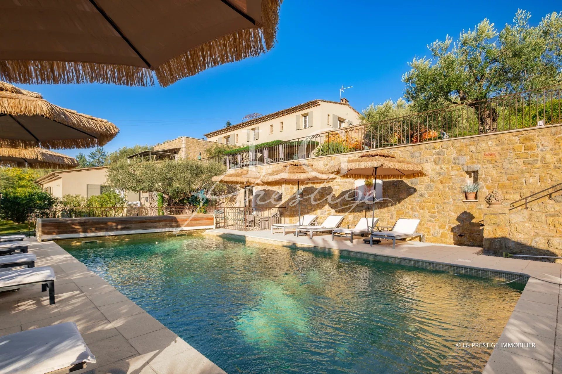 Maison à vendre, 380m², Fayence