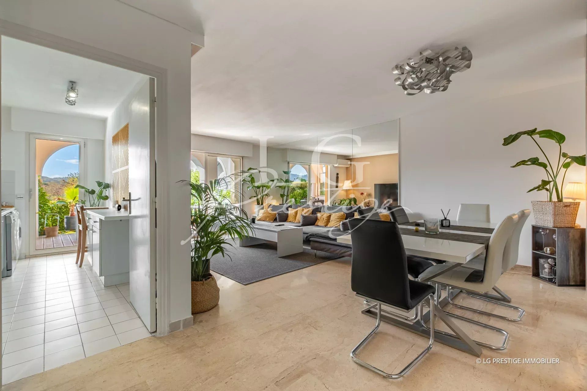 Appartement à vendre, 79m², Mandelieu-la-Napoule