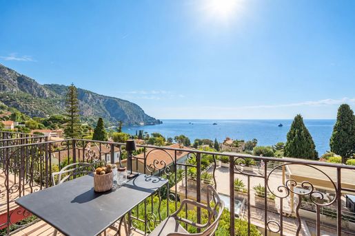 Maison 5 pièces 156 m² à Èze