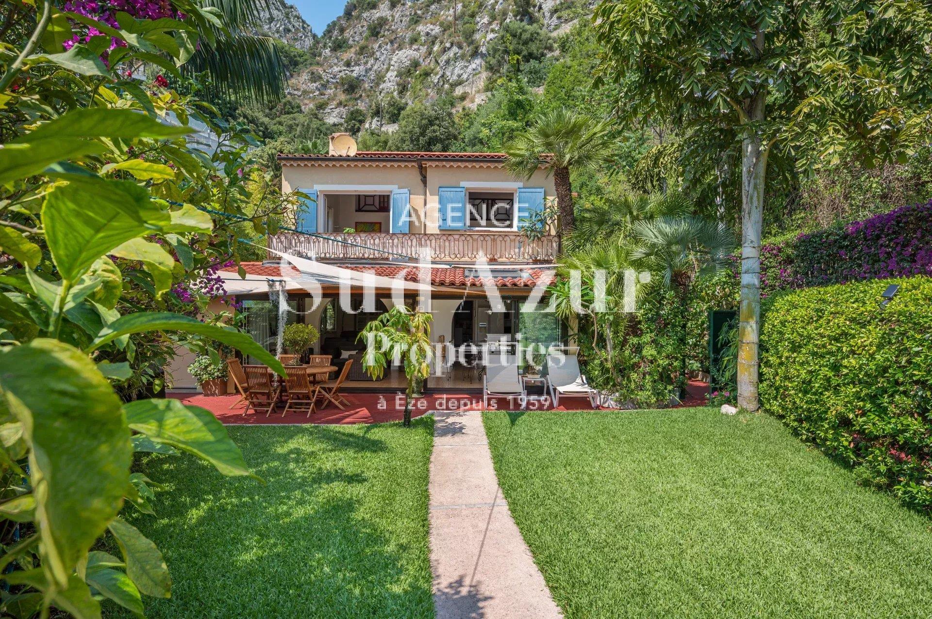 Maison à vendre, 238m², Èze