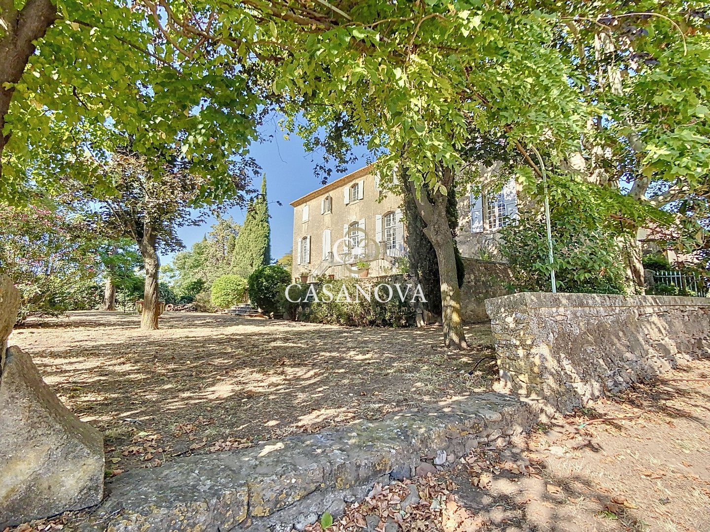 Maison à vendre, 450m², Clermont-l'Hérault