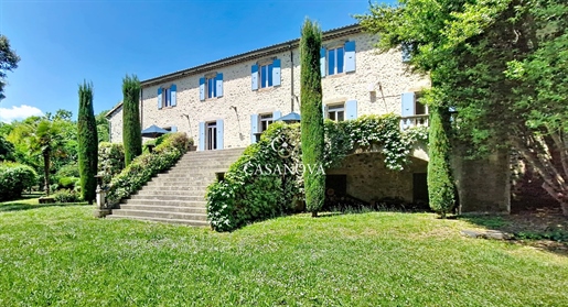 Maison 27 pièces 773 m² · à Aubenas · 773 m² · 1 150 000 €