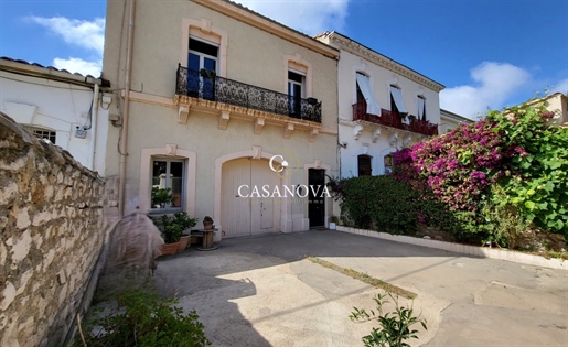 8 pièces 208 m² · à Frontignan · 208 m² · 598 000 €