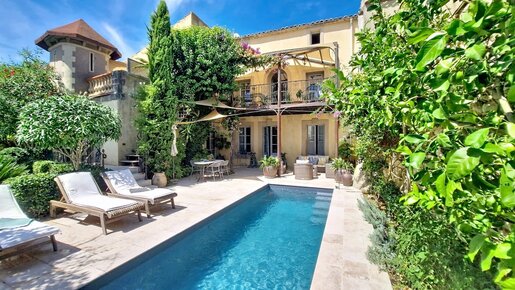 Maison 9 pièces 420 m² · à Pézenas · 420 m² · 825 000 €