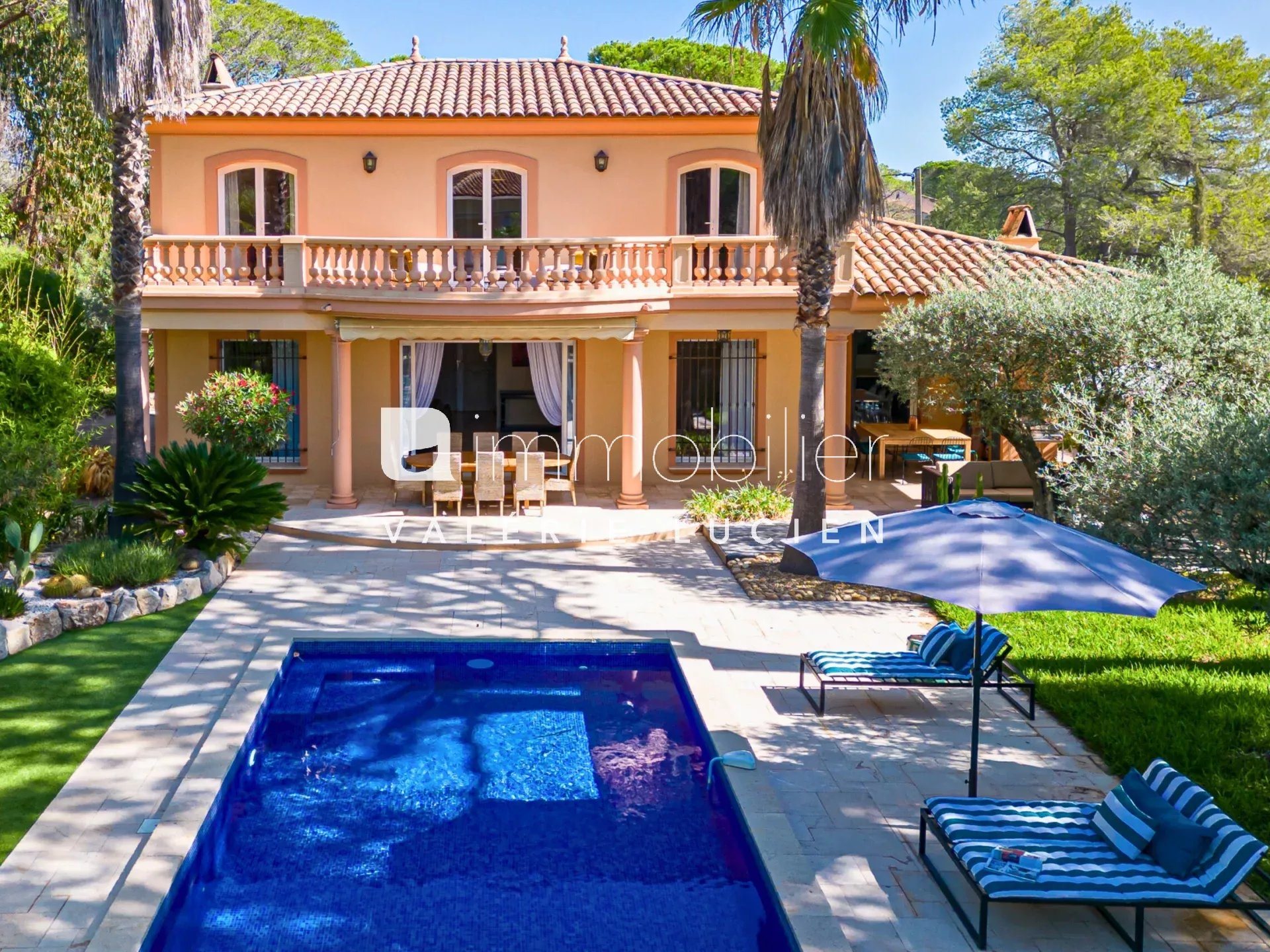 Maison à vendre, 205m², Saint-Raphaël