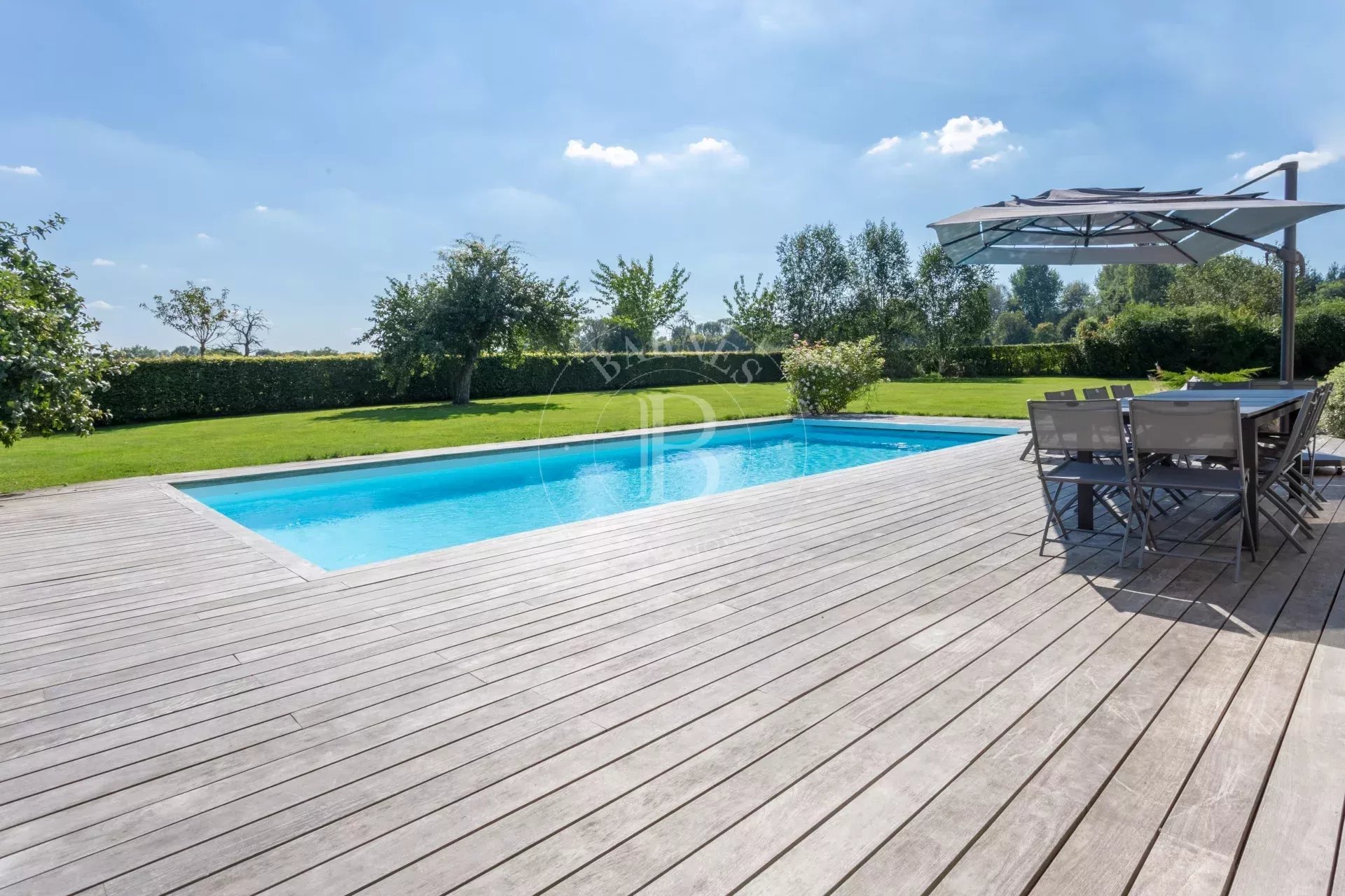 Maison à vendre, 270m², Saint-Pierre-Azif