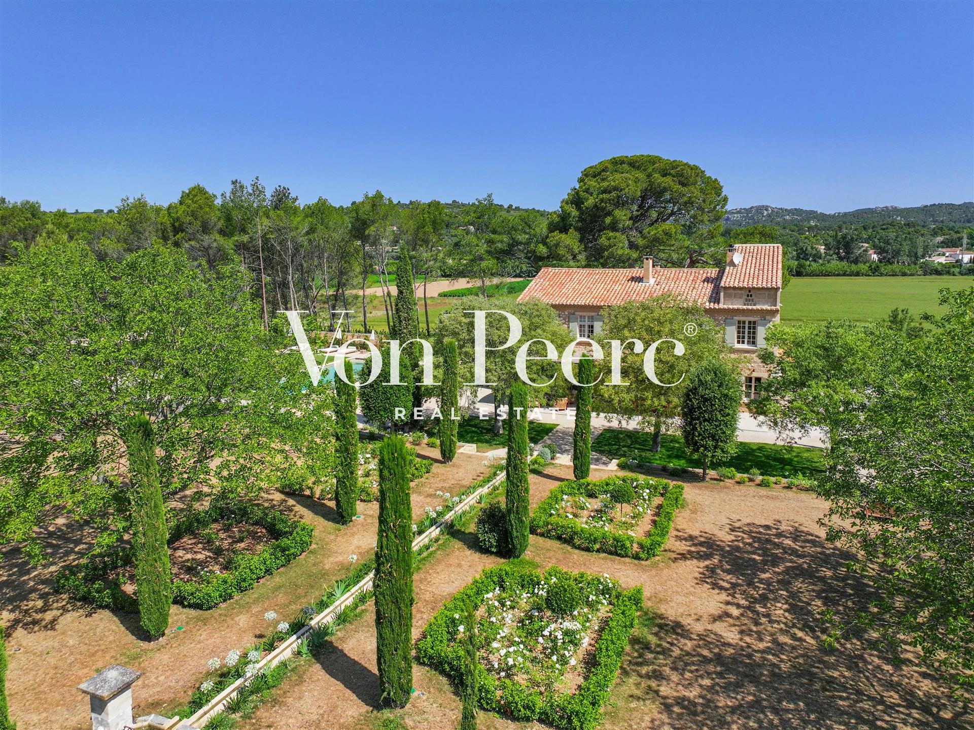Maison à vendre, 350m², Maussane-les-Alpilles