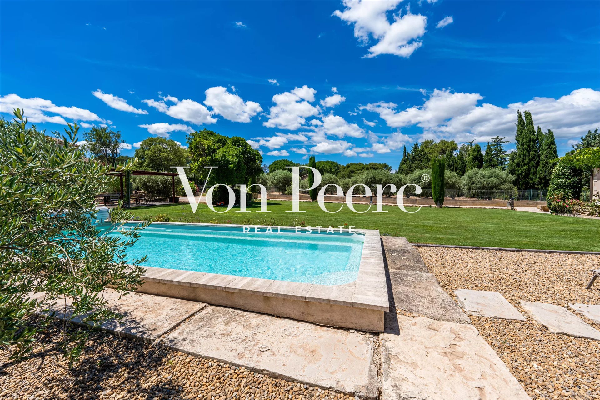 Maison à vendre, 220m², Saint-Rémy-de-Provence