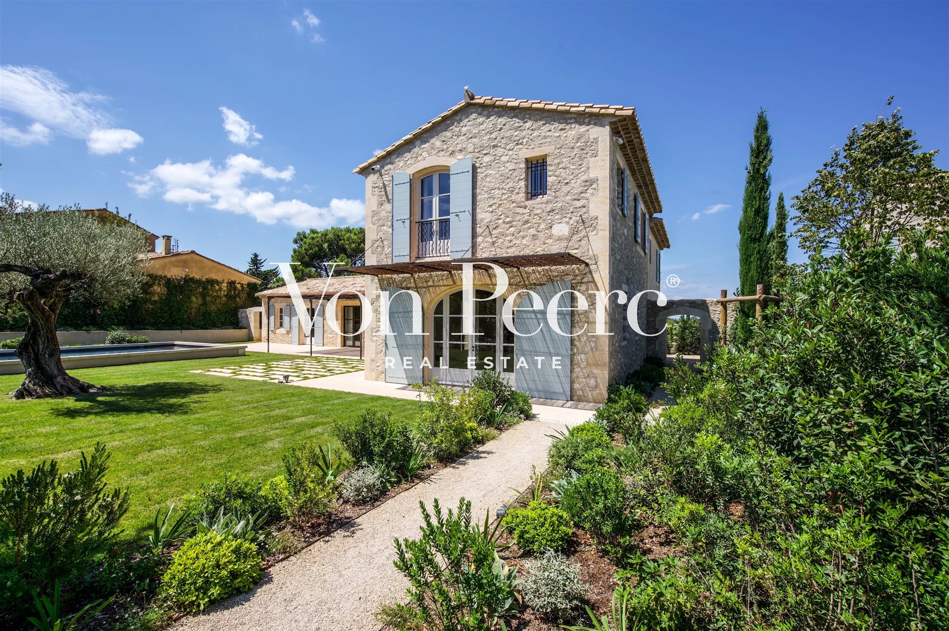 Maison à vendre, 243m², Eygalières