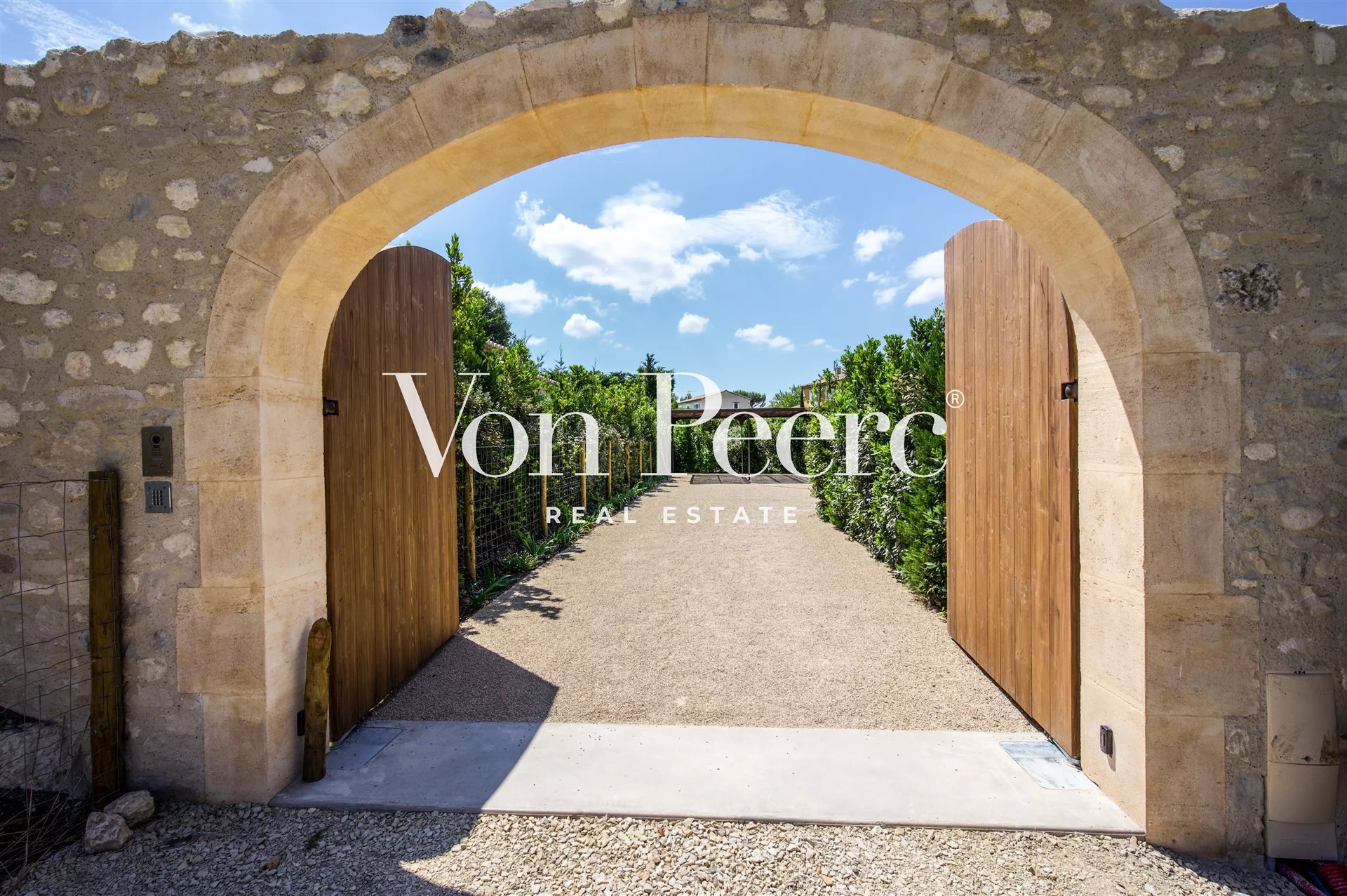 Maison à vendre, 243m², Eygalières