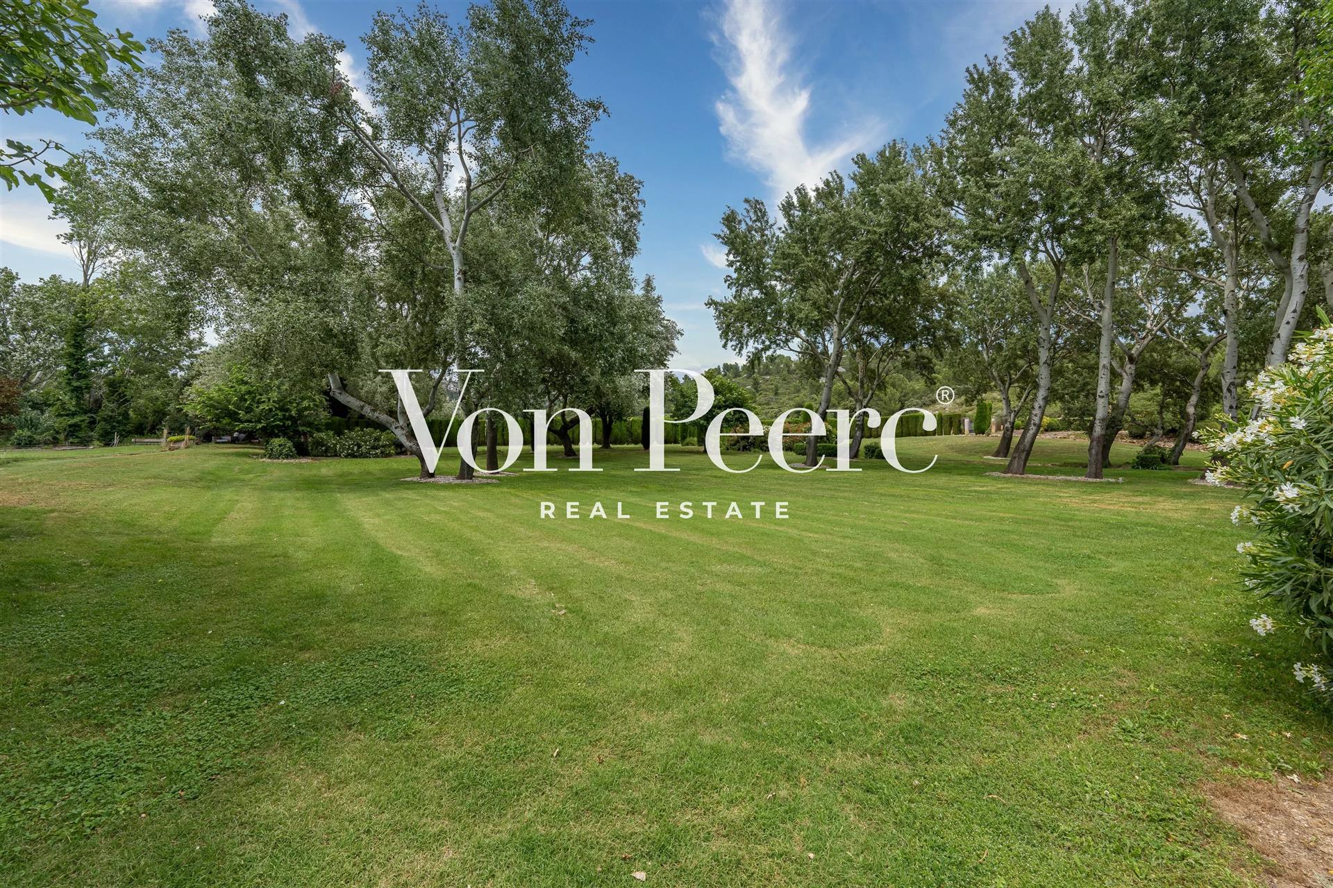 Maison à vendre, 210m², Paradou
