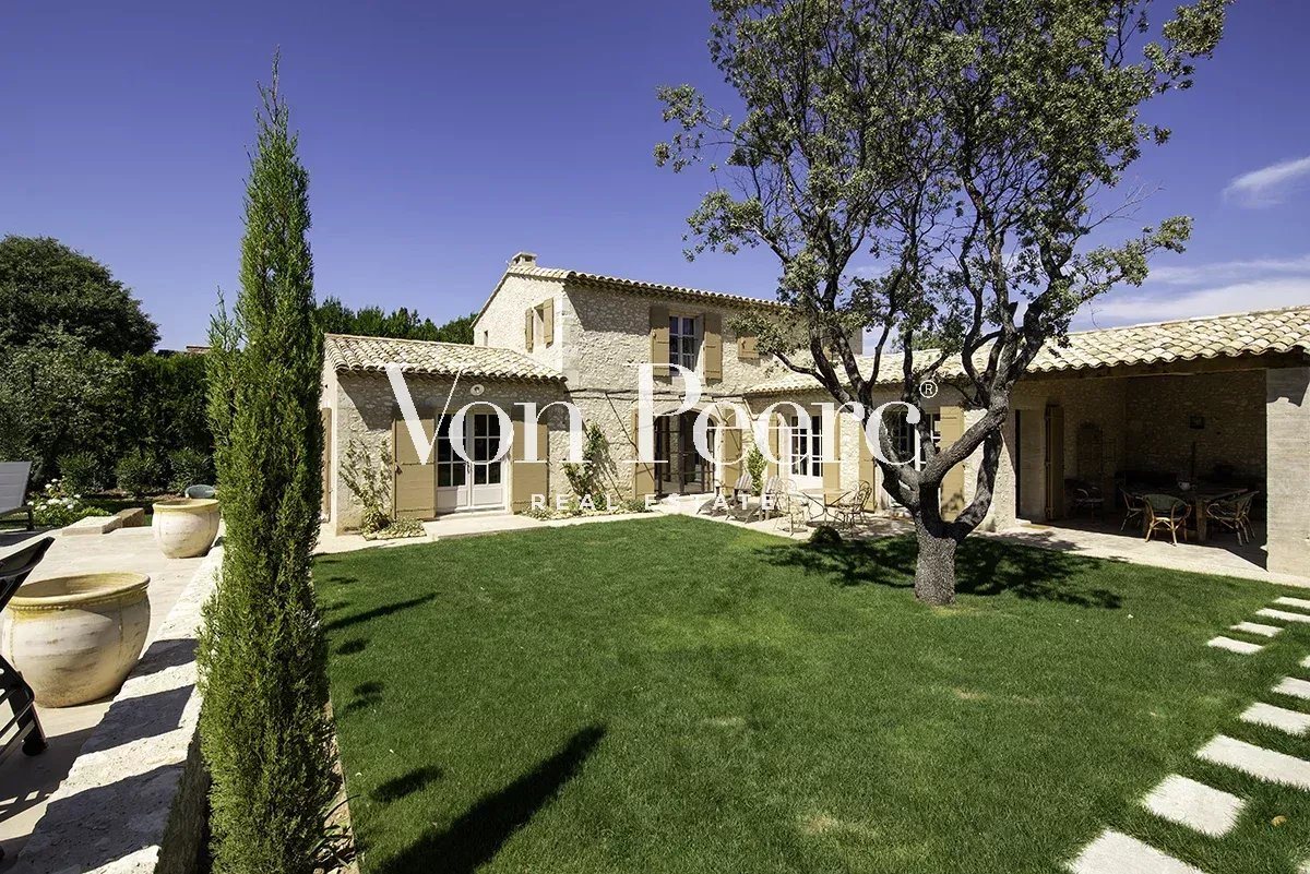 Maison à vendre, 162m², Eygalières