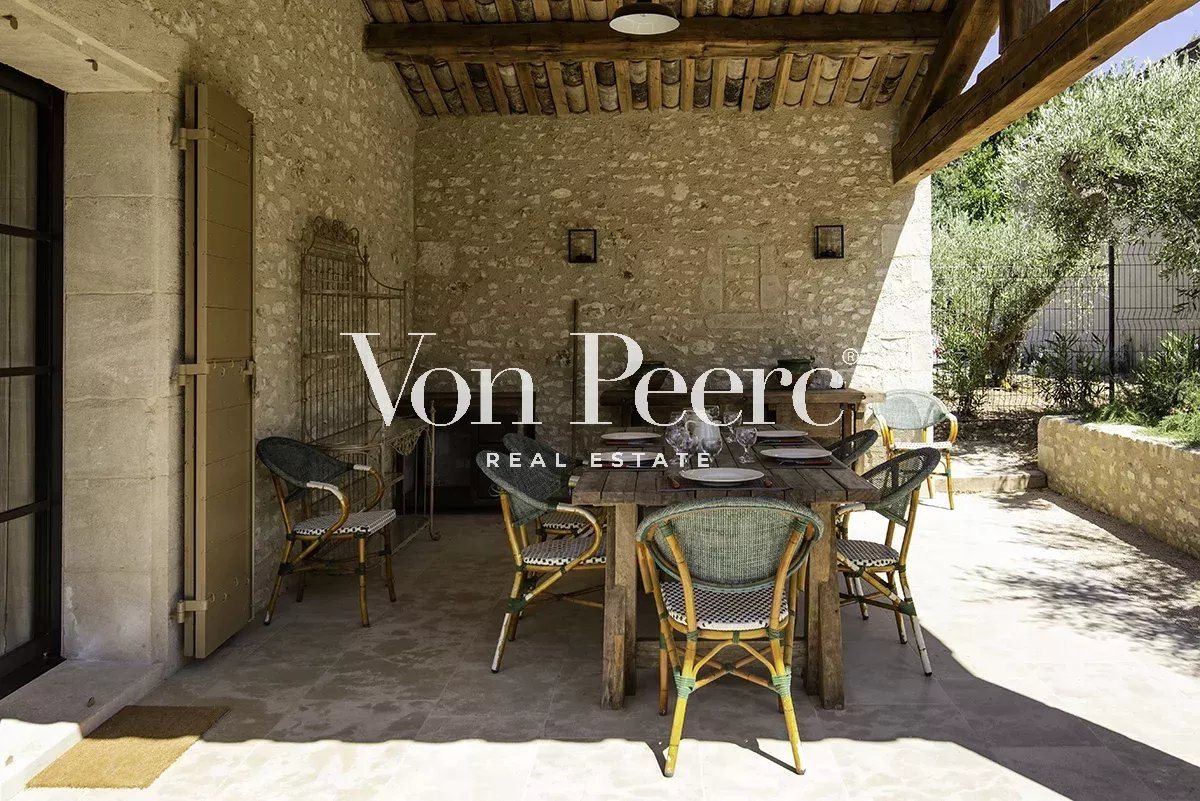 Maison à vendre, 162m², Eygalières