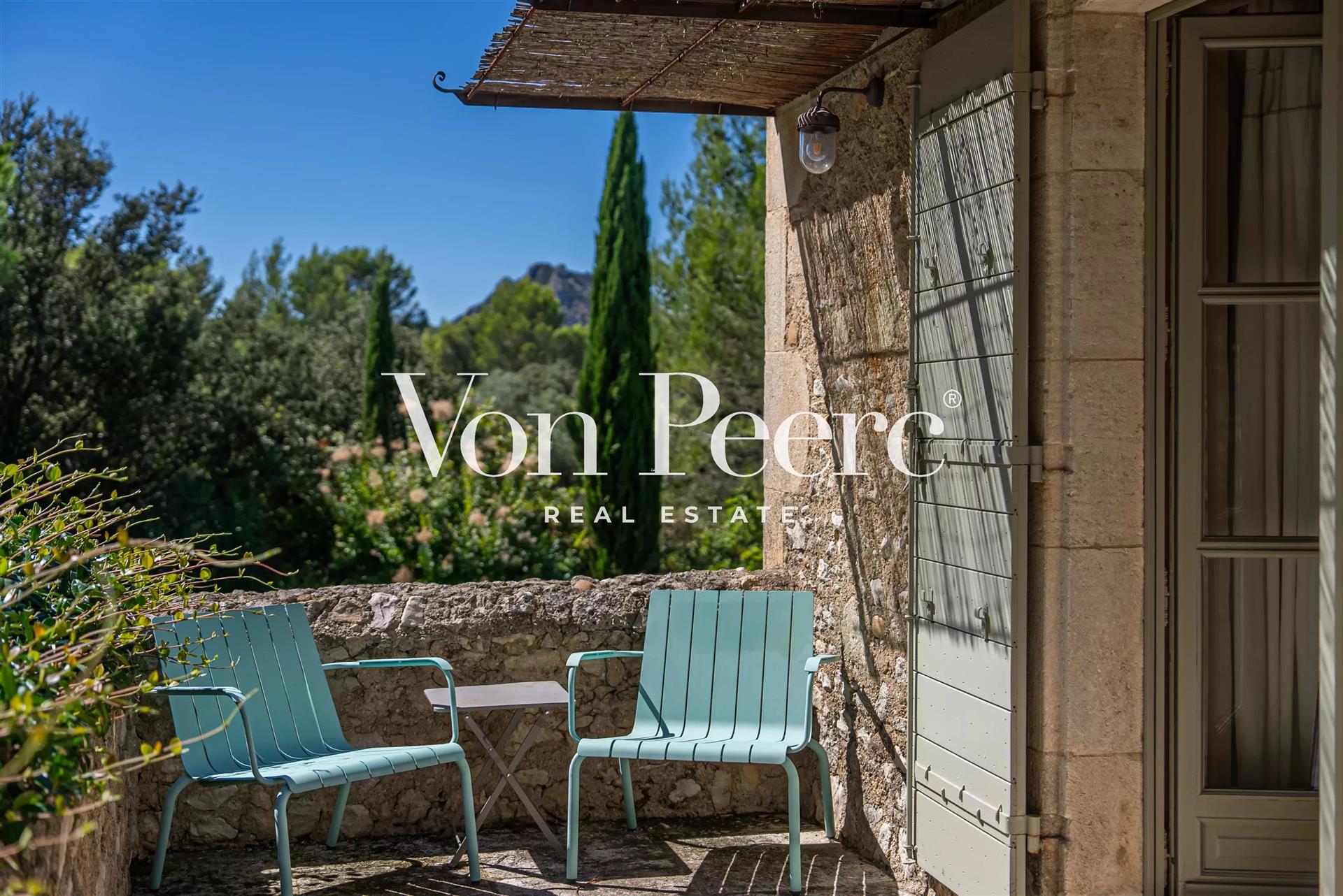 Maison à vendre, 288m², Eygalières