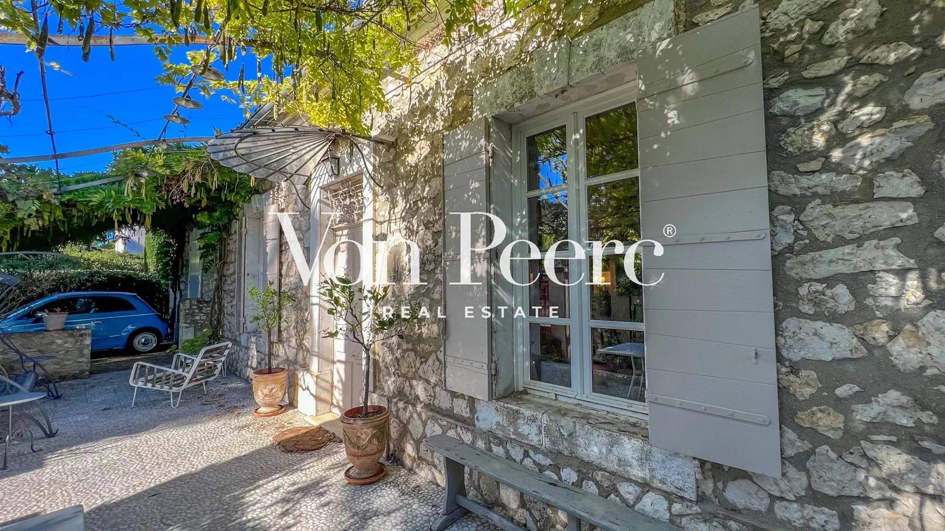 Maison à vendre, 120m², Eygalières
