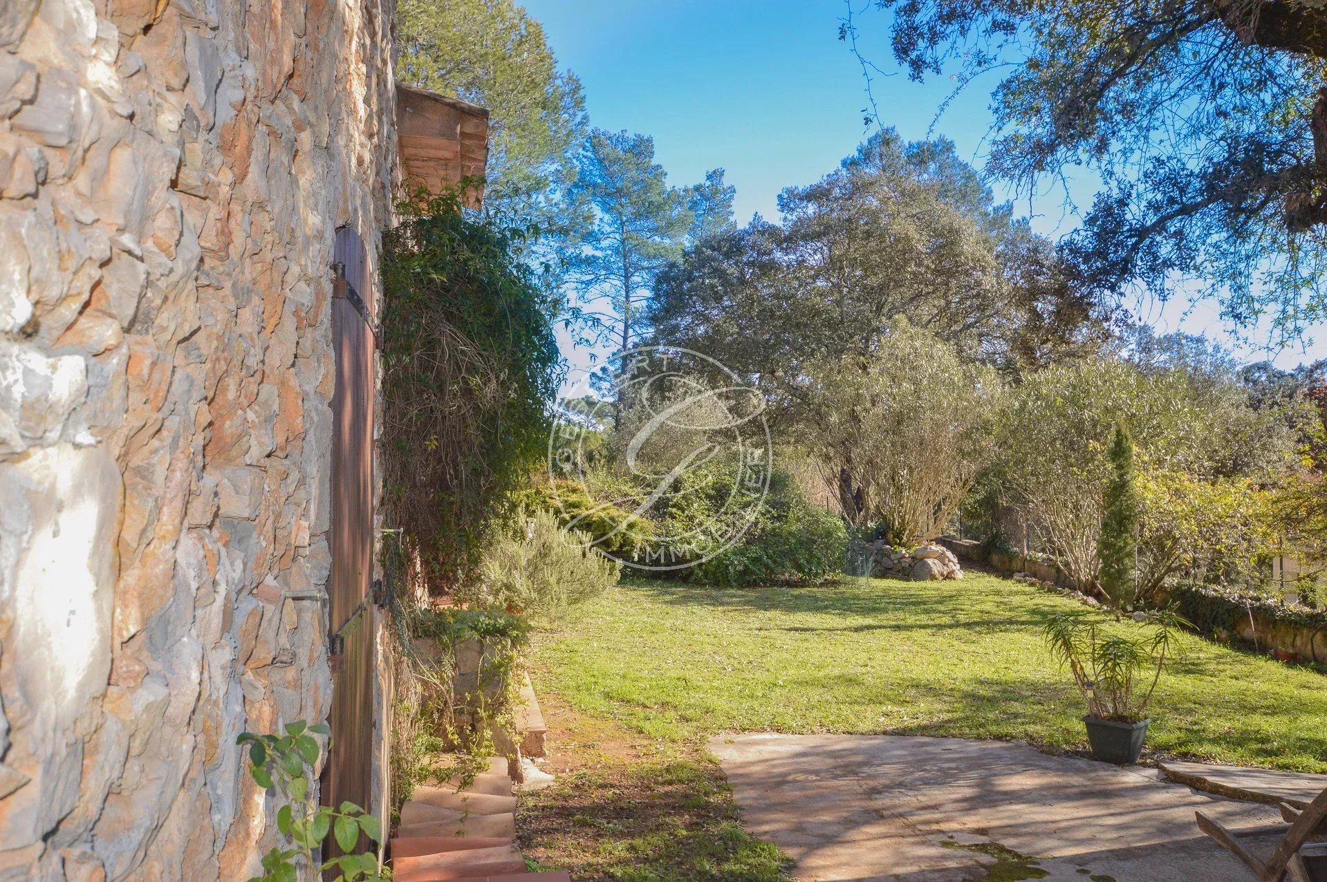 Maison à vendre, 180m², Le Thoronet