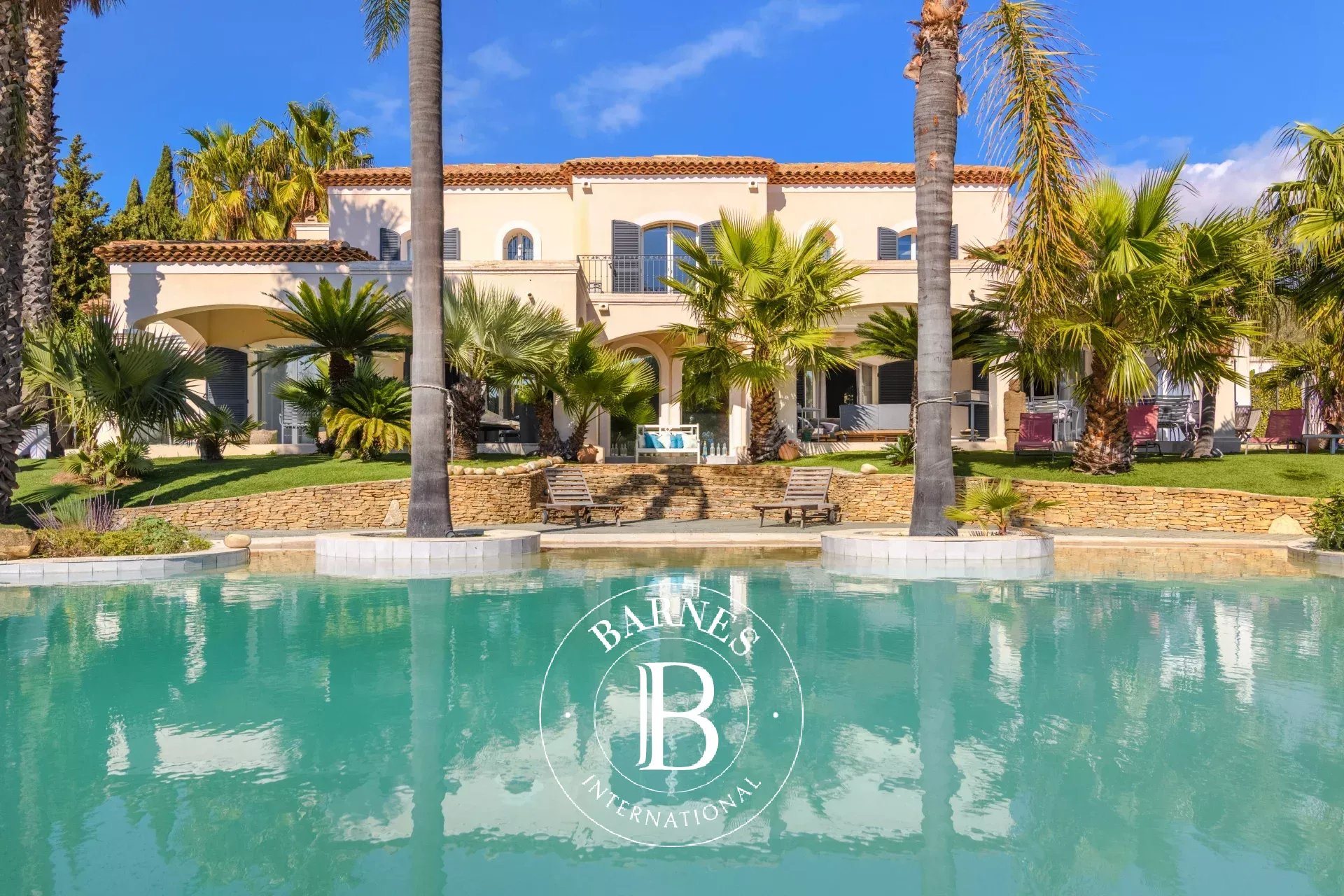Maison à vendre, 330m², Sanary-sur-Mer
