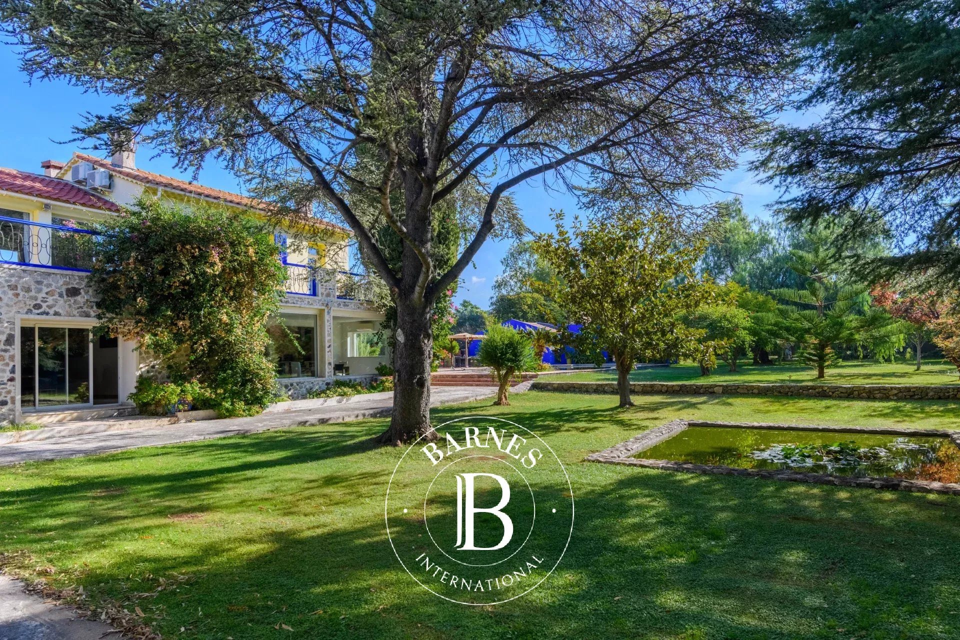 Maison à vendre, 360m², Ollioules