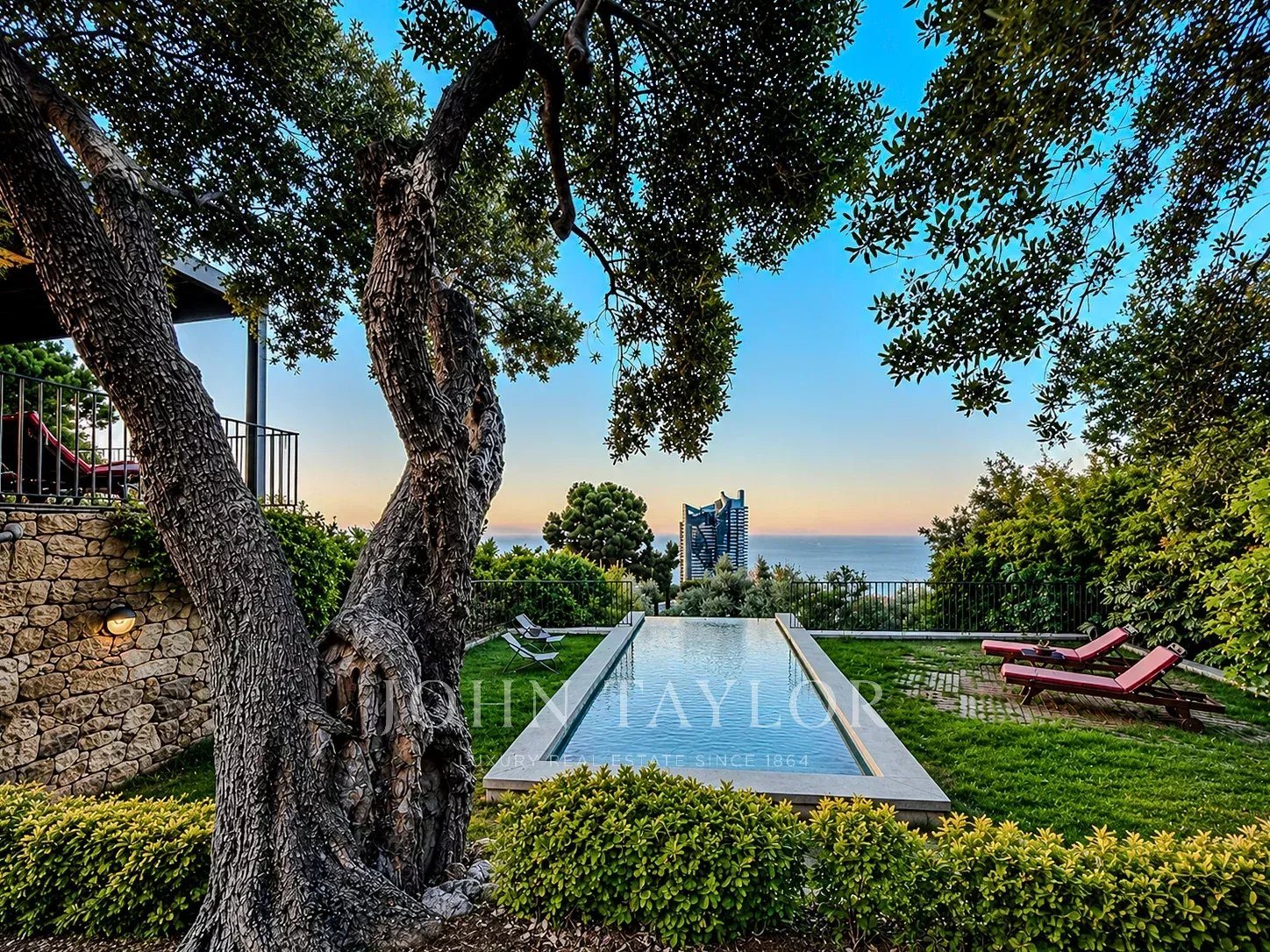 Maison à vendre, 225m², Beausoleil