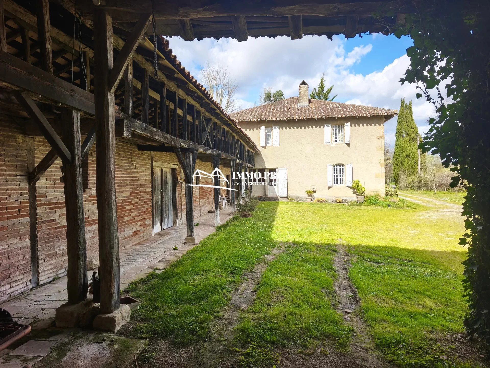 Maison à vendre, 290m², L'Isle-en-Dodon