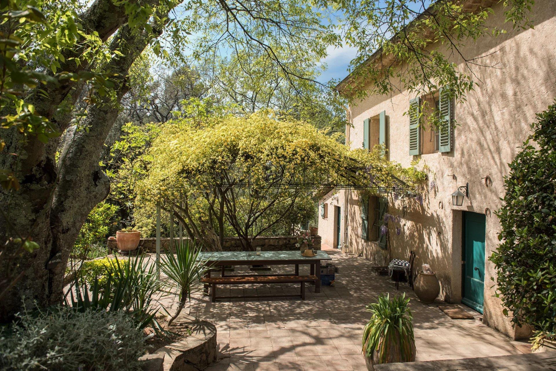 Maison à vendre, 287m², Lorgues