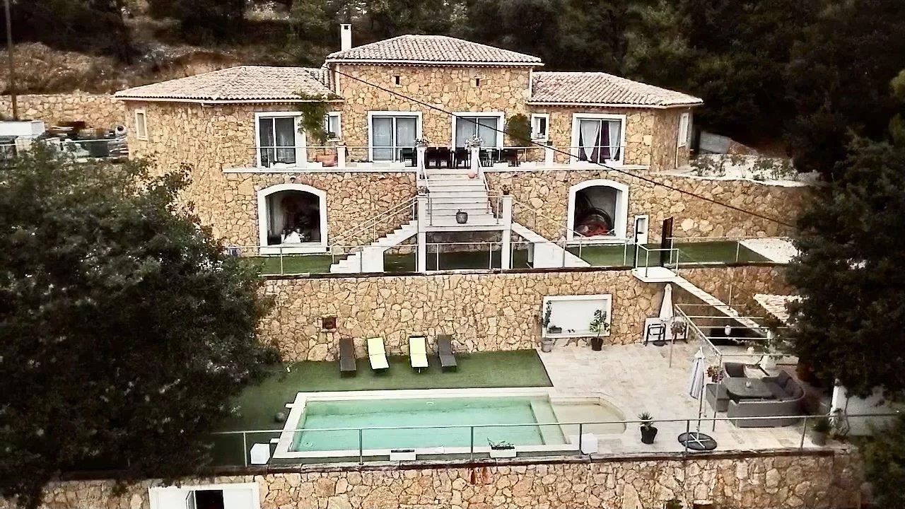 Maison à vendre, 200m², Le Cannet-des-Maures