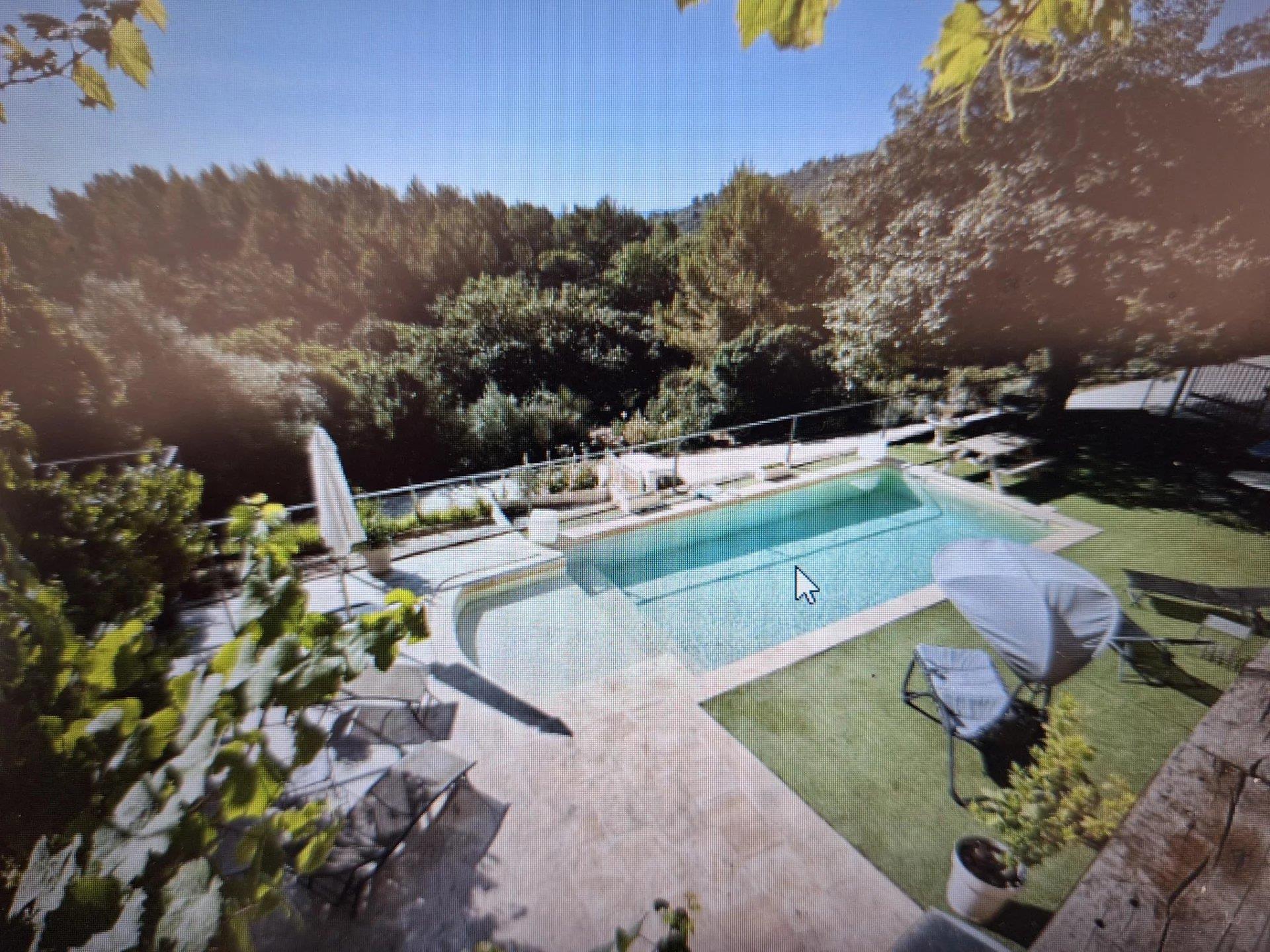 Maison à vendre, 200m², Le Cannet-des-Maures
