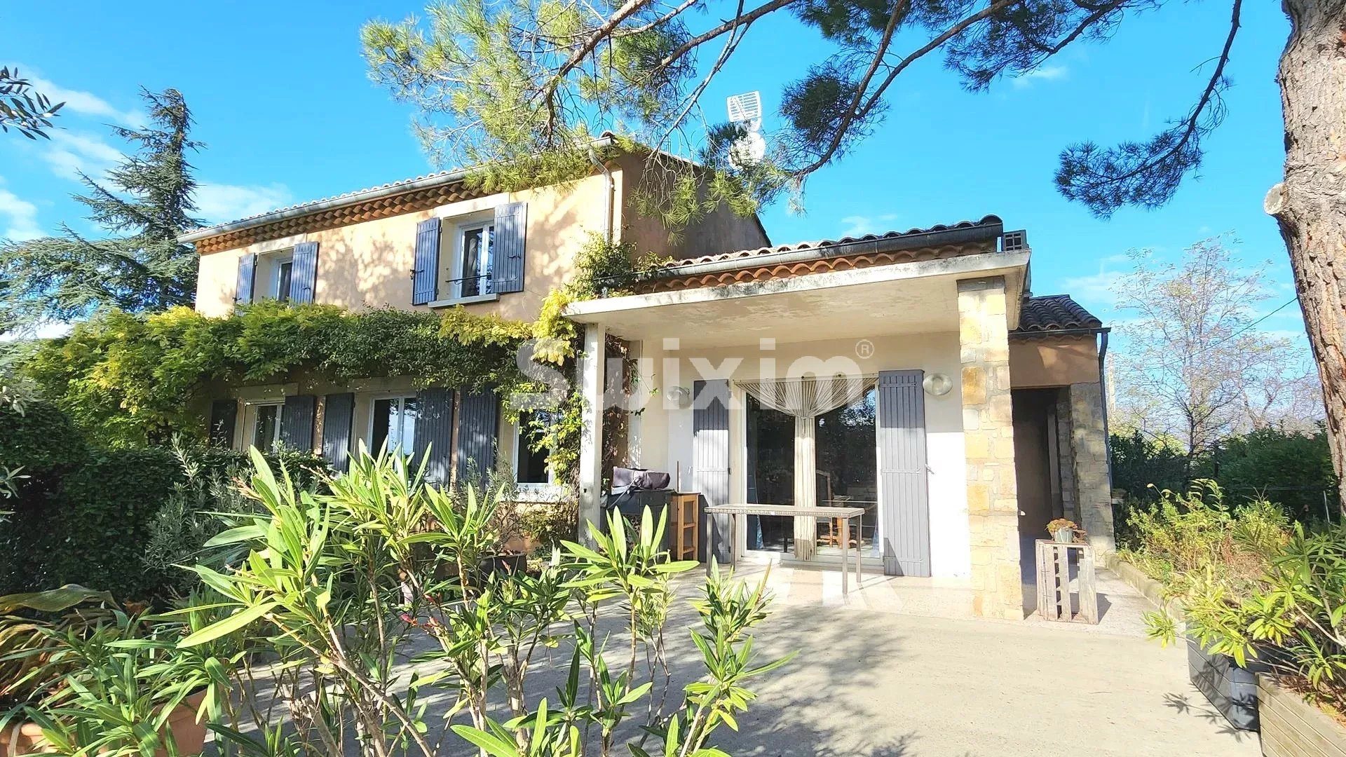 Maison à vendre, 157m², Valréas