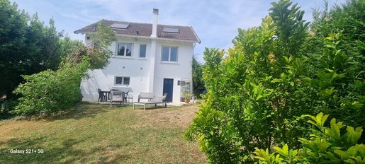 Maison 5 pièces 114 m² · à Vauréal · 114 m² · 320 000 €