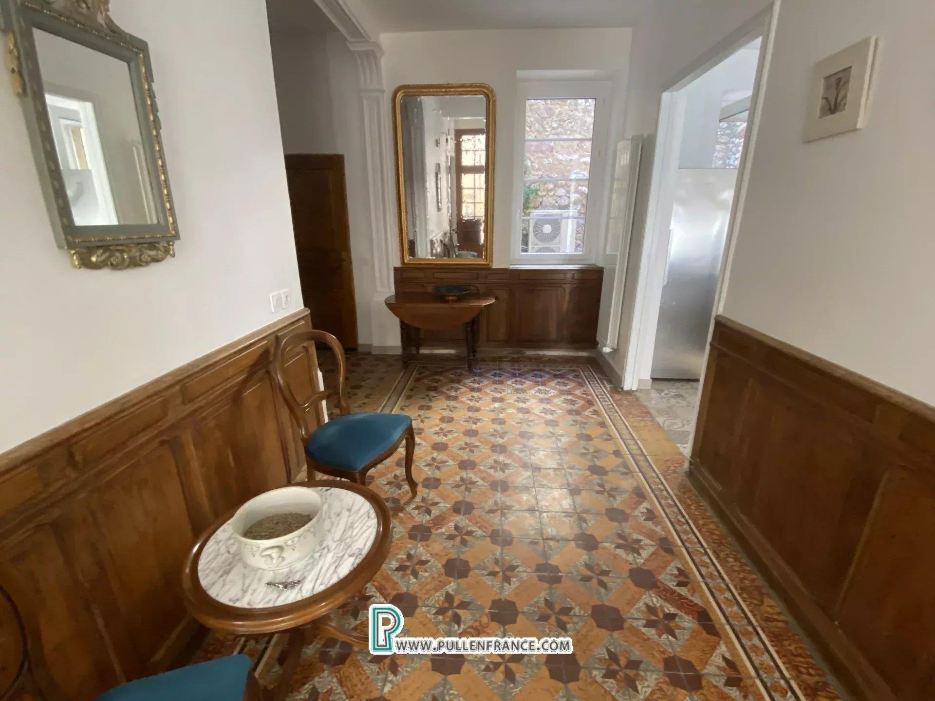 Maison à vendre, 7m², Montouliers