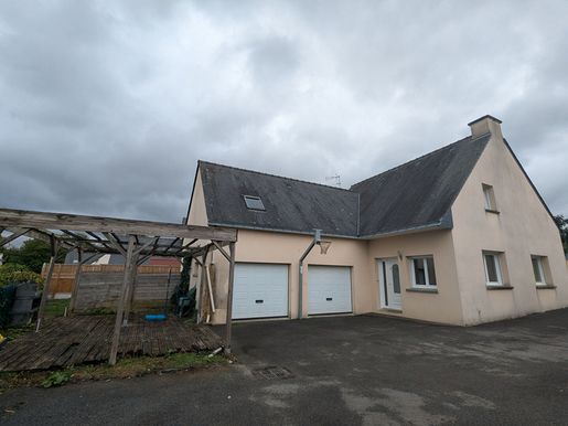 Maison 6 pièces 118 m² · à Josselin · 118 m² · 232 000 €