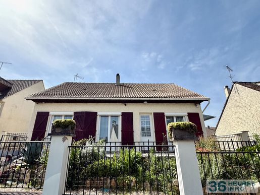Maison 6 pièces 143 m² · à Linas · 143 m² · 256 000 €