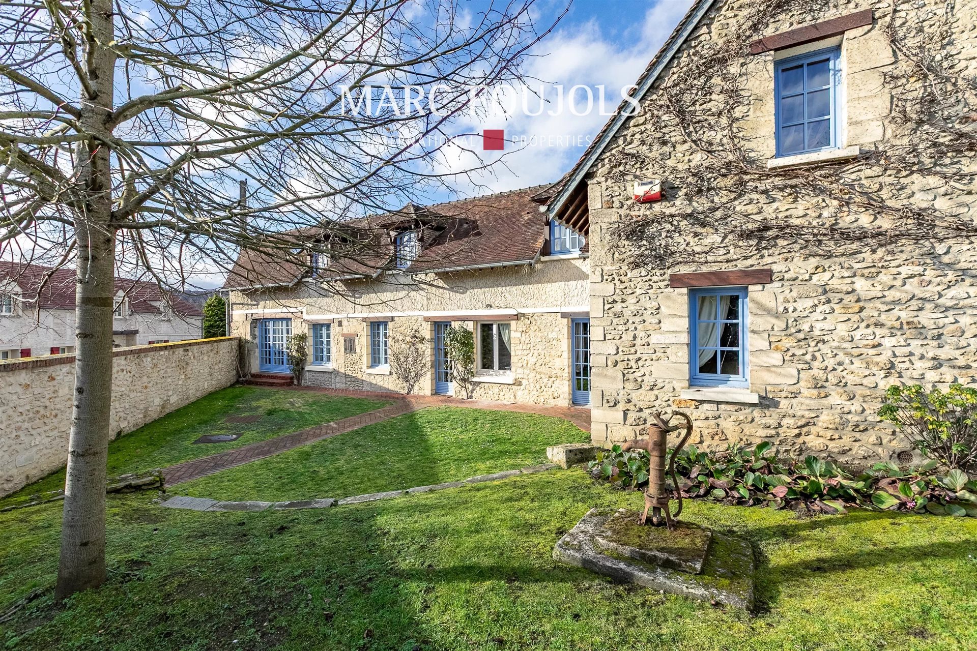 Maison à vendre, 321m², Clermont