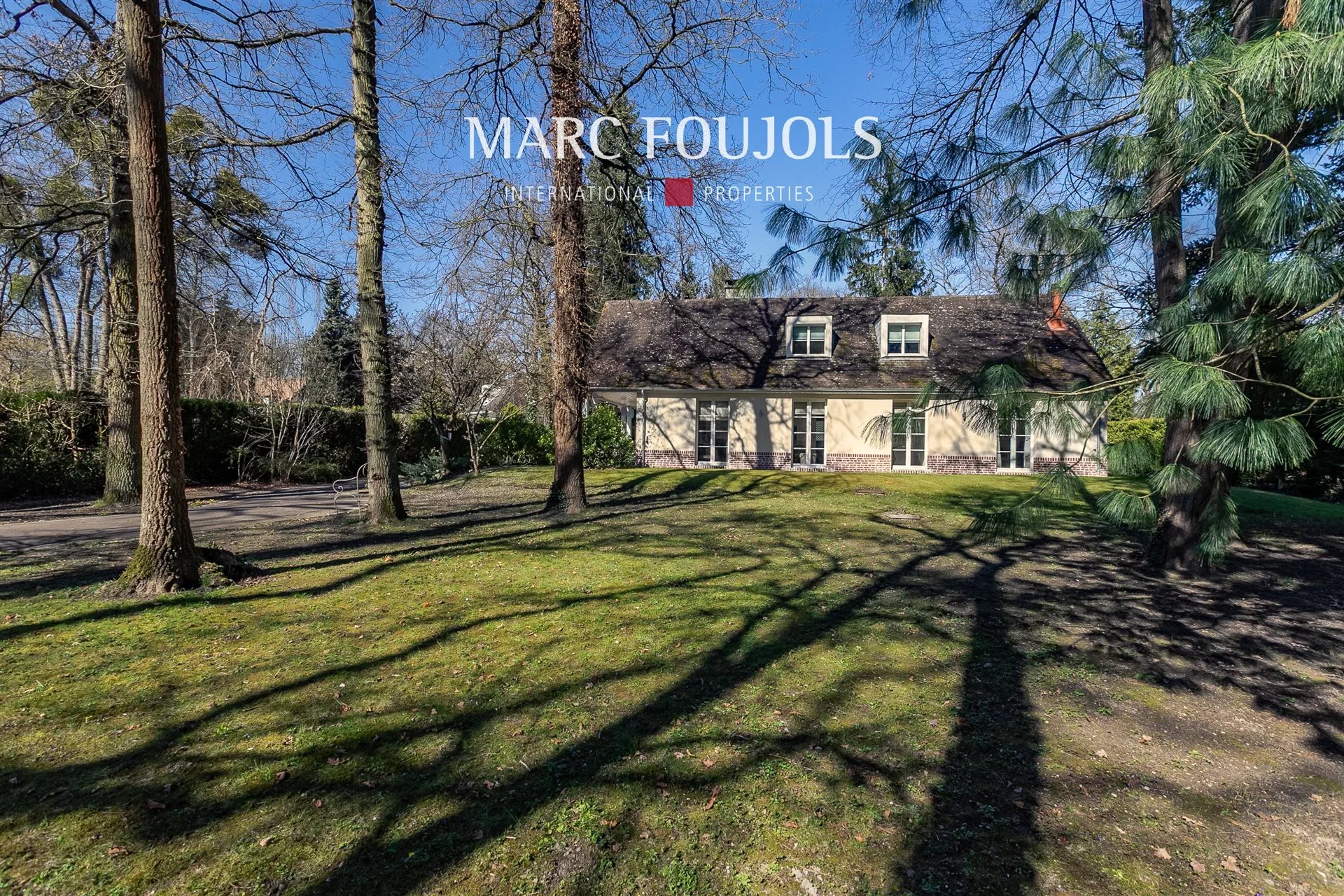 Maison à vendre, 183m², Lamorlaye