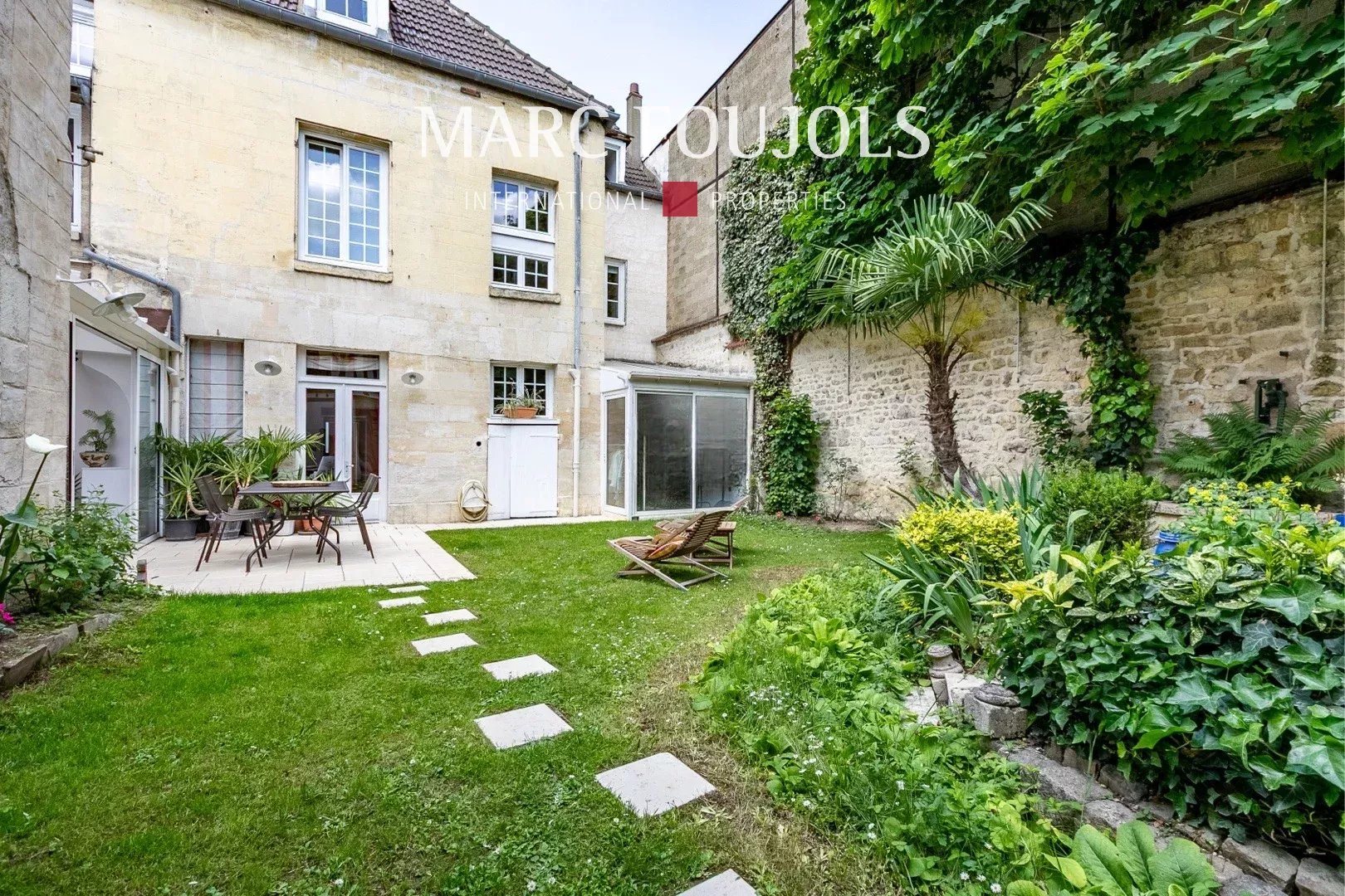 Maison à vendre, 317m², Compiègne