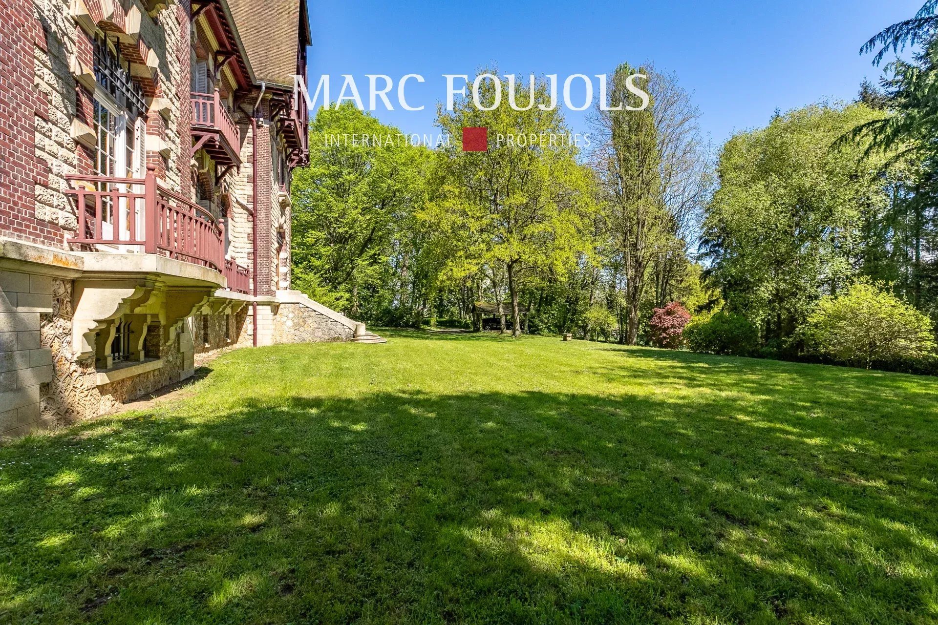 Maison à vendre, 862m², Compiègne