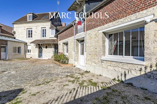 Maison 10 pièces 350 m² · à Compiègne · 350 m² · 790 000 €
