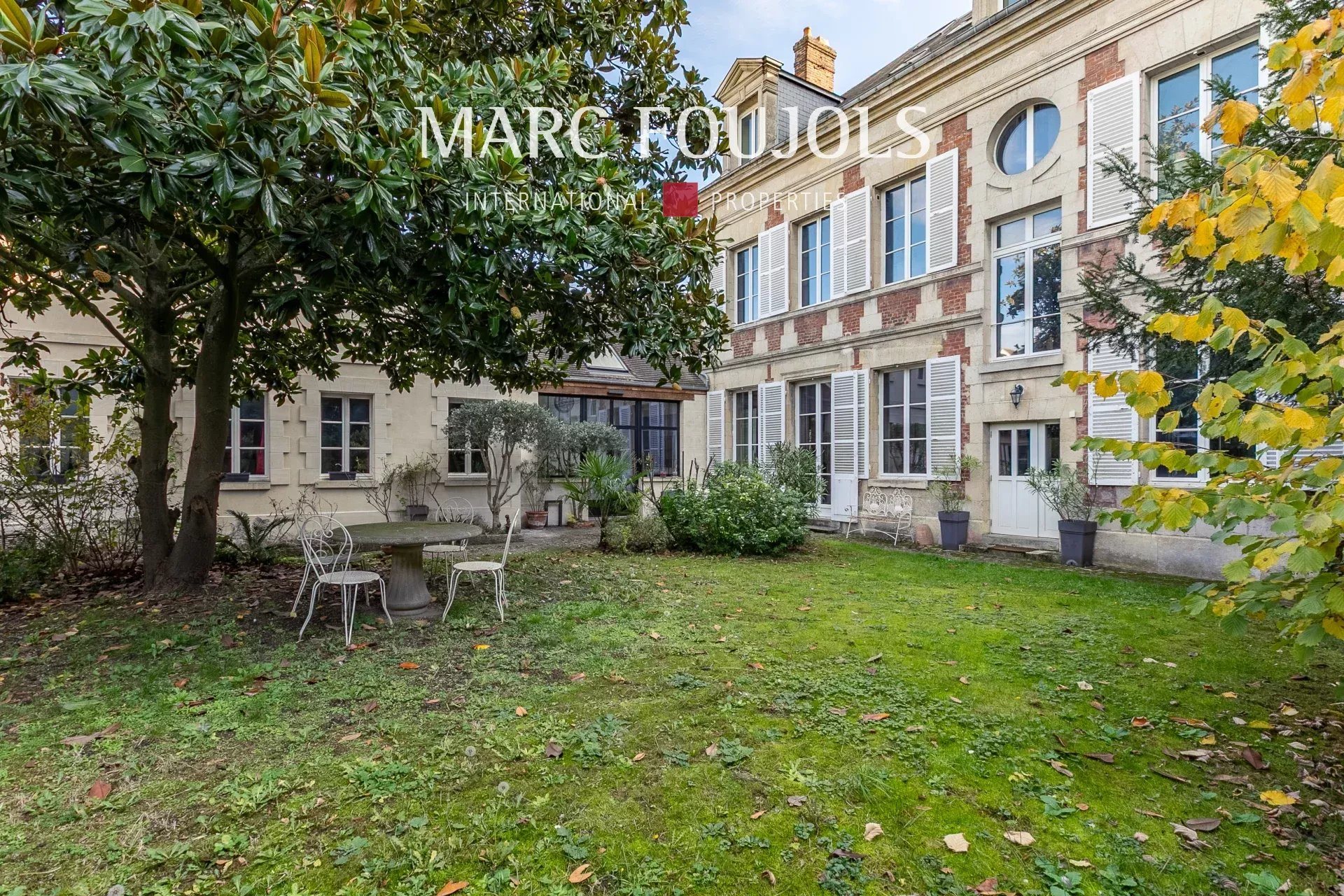 Maison à vendre, 600m², Compiègne