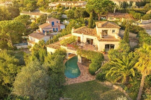Maison 6 pièces 315 m² · à Sainte-Maxime · 315 m² · 1 365 000 €