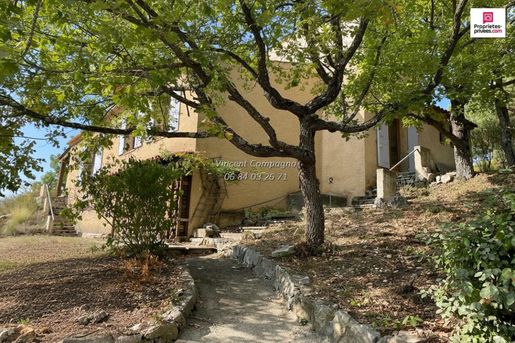 Maison 6 pièces 105 m² · à Esparron-de-Verdon · 105 m² · 446 000 €
