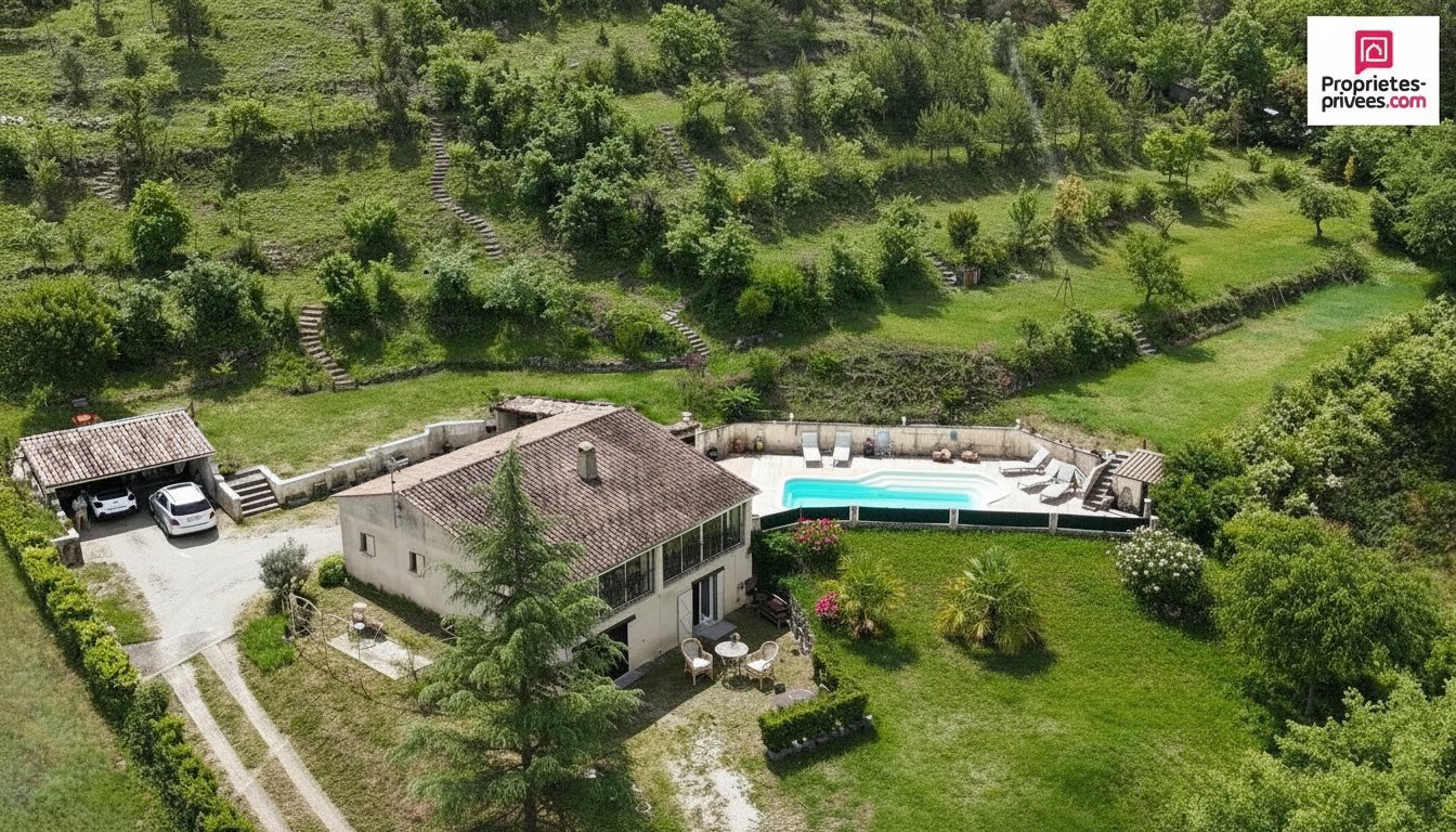 Maison à vendre, 120m², Esparron-de-Verdon
