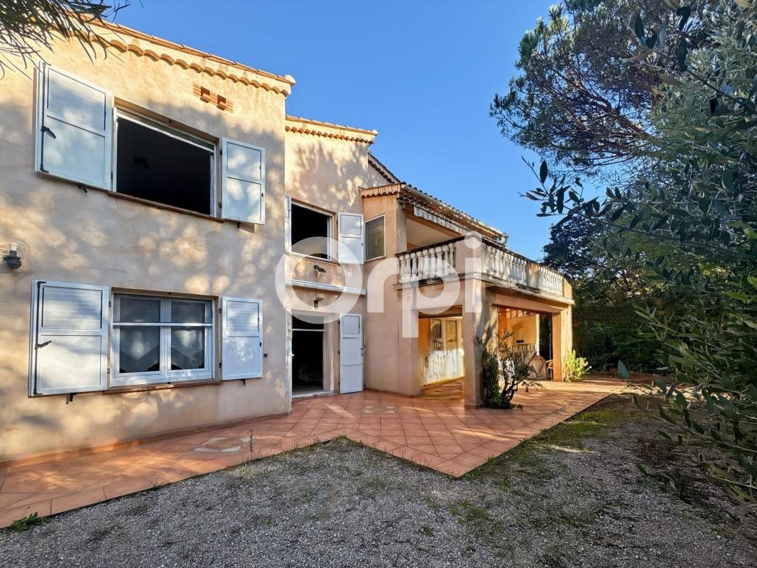 Maison à vendre, 148m², La Croix-Valmer