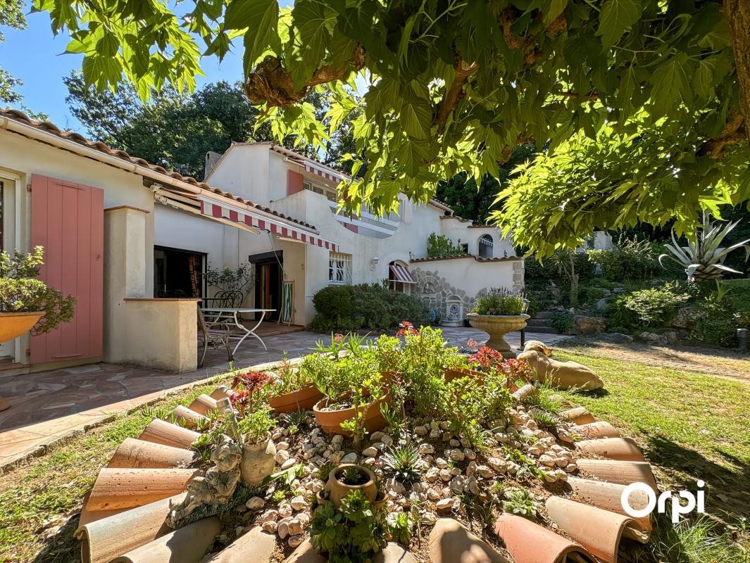 Maison à vendre, 280m², La Garde-Freinet