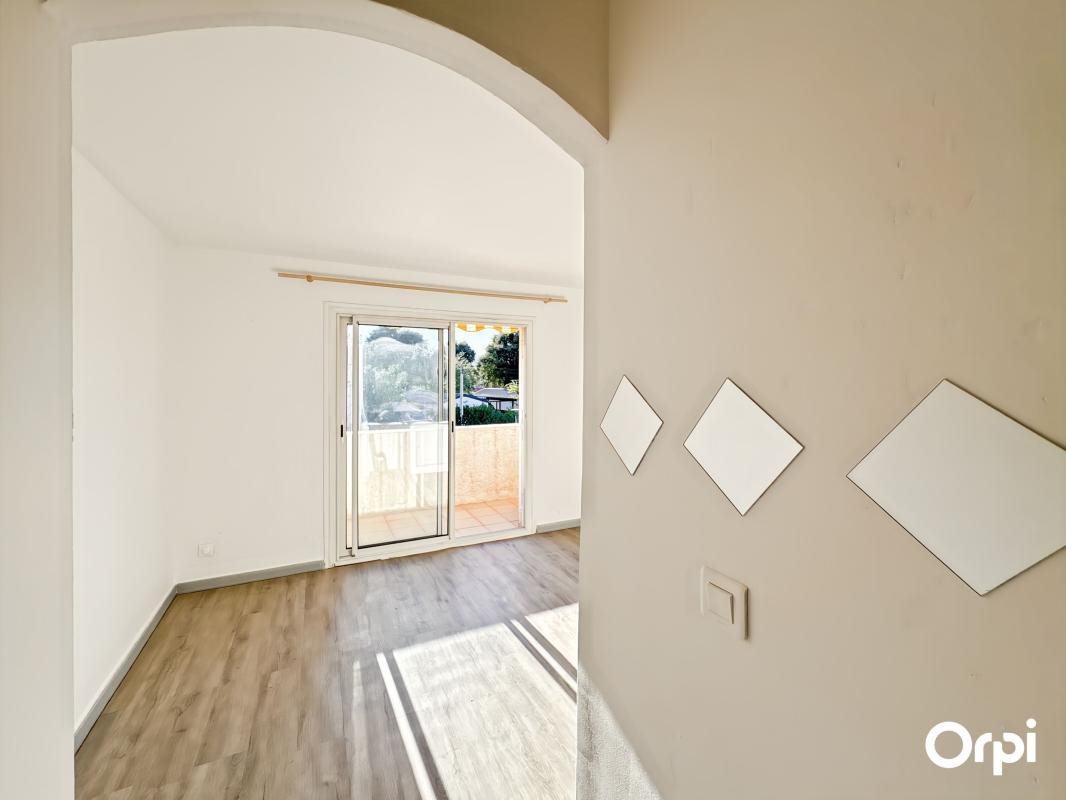 Appartement à vendre, 28m², Grimaud