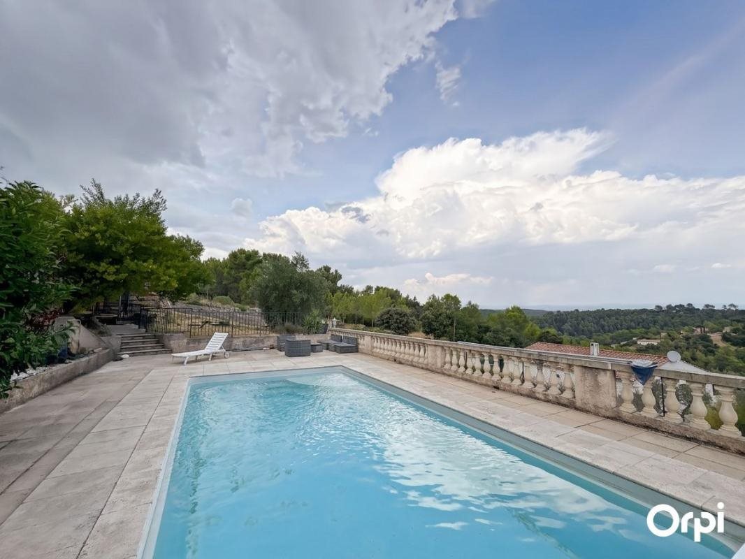 Maison à vendre, 256m², Vidauban