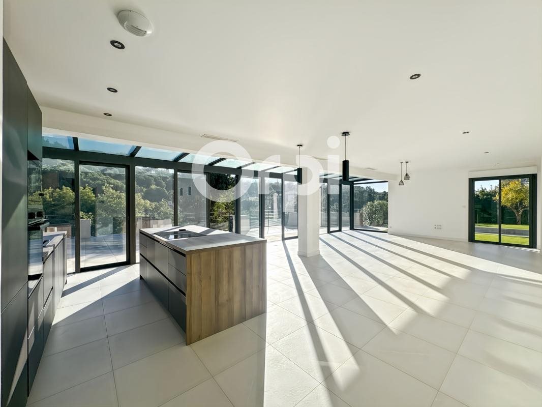 Maison à vendre, 170m², La Croix-Valmer