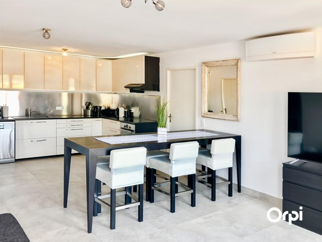 Appartement à vendre, 77m², Grimaud